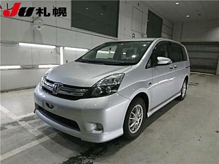 TOYOTA ISIS 2014