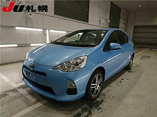 TOYOTA AQUA 2014