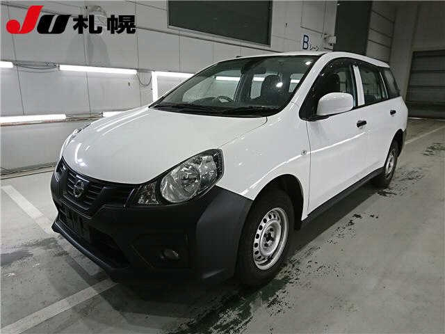 NISSAN AD 2020