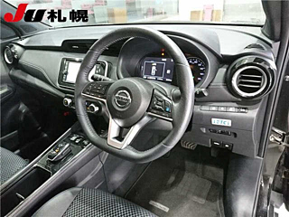 NISSAN KIX 2023