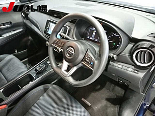 NISSAN KIX 2023