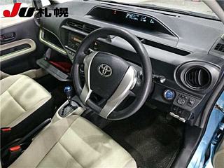TOYOTA AQUA 2014