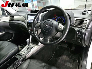 SUBARU FORESTER 2010