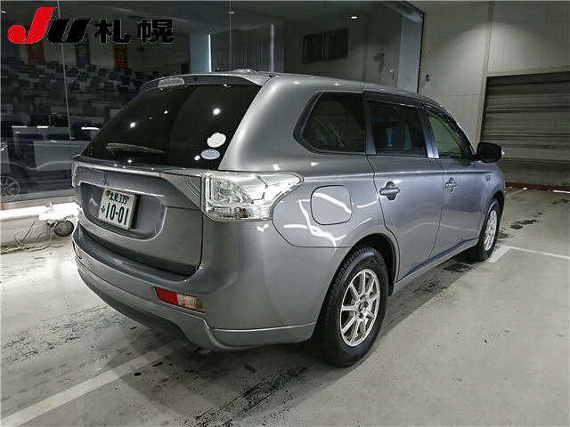 MITSUBISHI OUTLANDER PHEV 2014