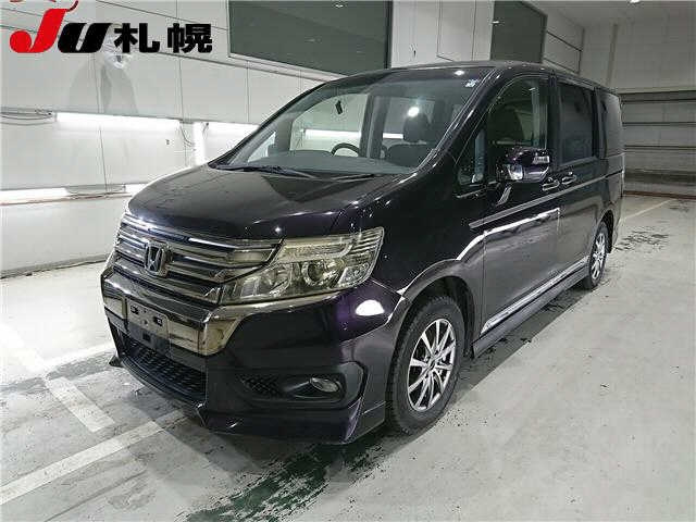 HONDA STEP WAGON 2014