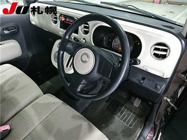 DAIHATSU MIRA 2010