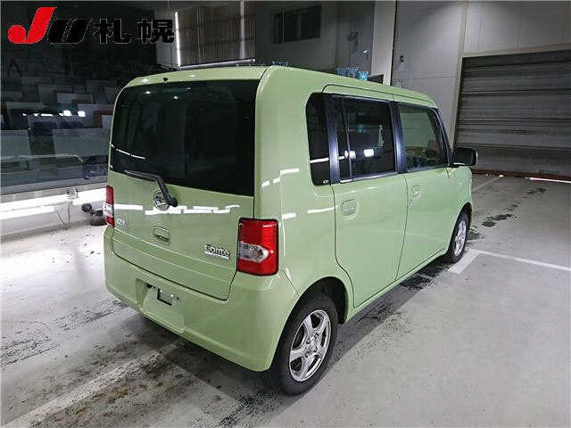 DAIHATSU MOVE CONTE 2014