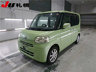 DAIHATSU TANTO 2010