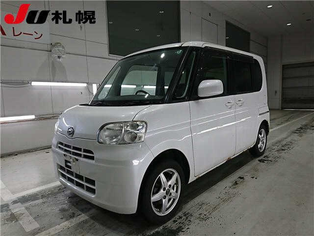 DAIHATSU TANTO 2012