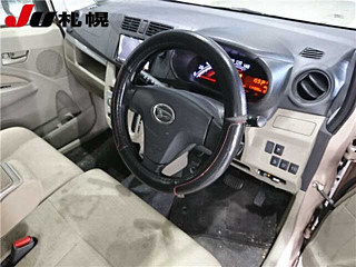 DAIHATSU MOVE 2014