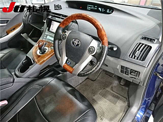 TOYOTA PRIUS 2010