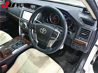 TOYOTA MARK X 2013