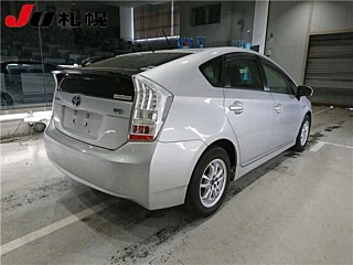 TOYOTA PRIUS 2010