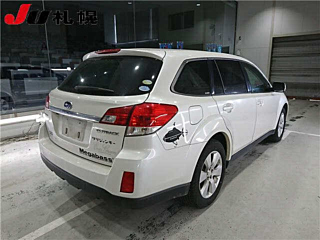 SUBARU LEGACY OUTBACK 2010