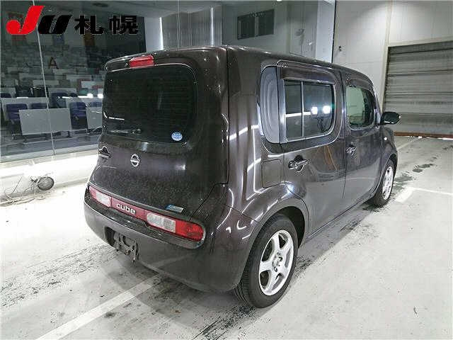 NISSAN CUBE 2012