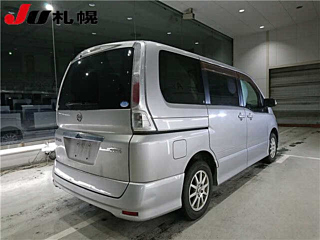 NISSAN SERENA 2011