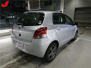 TOYOTA VITZ 2009