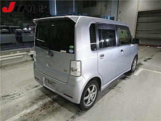 TOYOTA PIXIS SPACE 2013