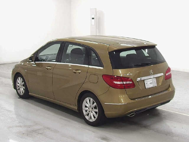 MERCEDES BENZ B CLASS 2012
