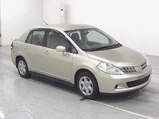 NISSAN TIIDA LATIO 2009