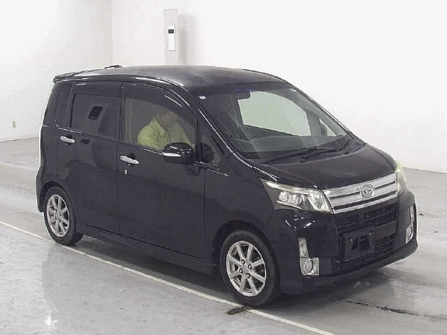 DAIHATSU MOVE 2013