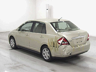 NISSAN TIIDA LATIO 2009