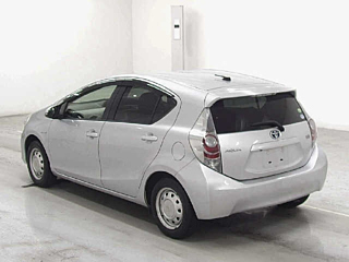 TOYOTA AQUA 2014