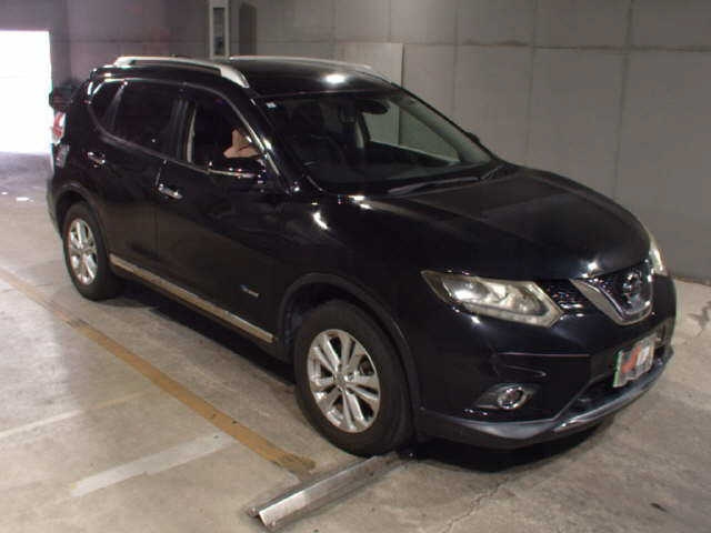 NISSAN X-TRAIL 2015