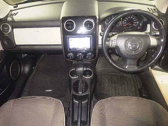 MAZDA VERISA 2012