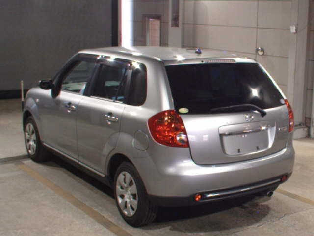 MAZDA VERISA 2012