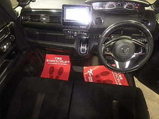 HONDA N BOX 2018
