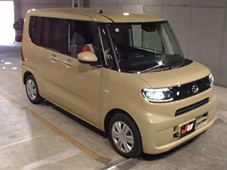 DAIHATSU TANTO 2024