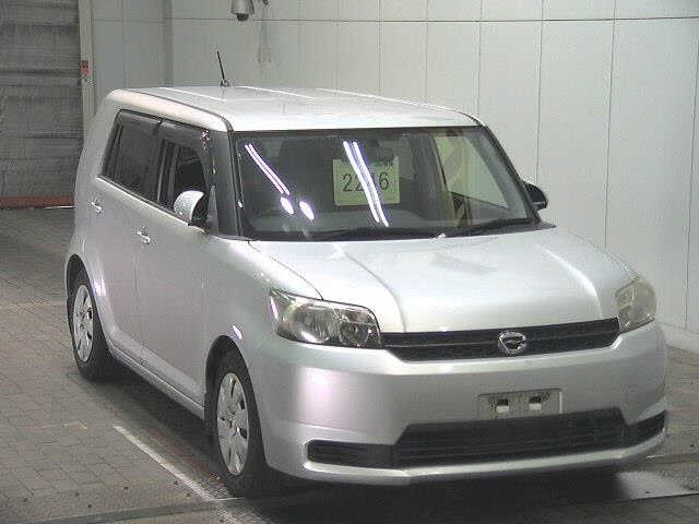 TOYOTA COROLLA RUMION 2010