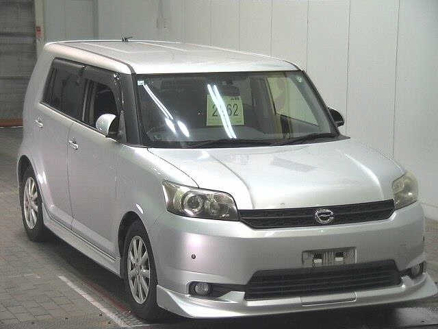 TOYOTA COROLLA RUMION 2010