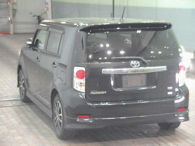 TOYOTA COROLLA RUMION 2014
