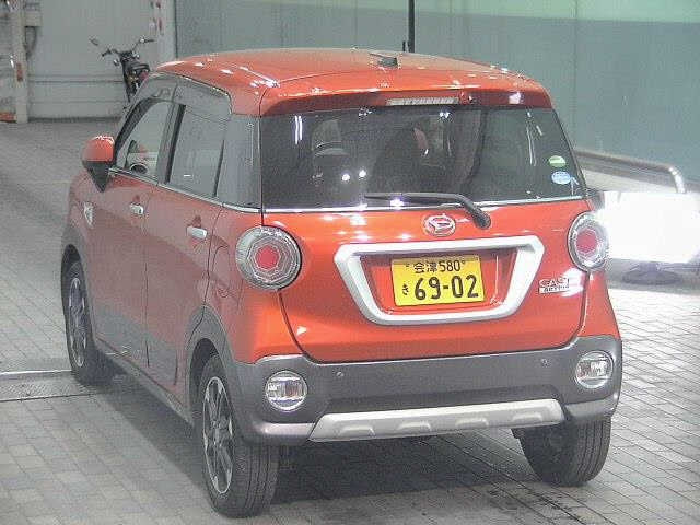 DAIHATSU CAST 2015