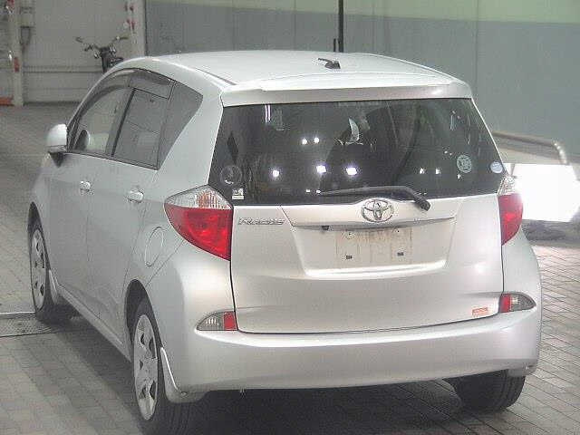 TOYOTA RACTIS 2012
