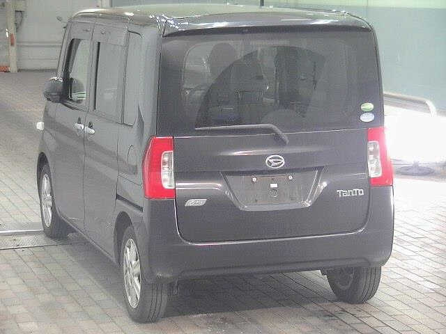 DAIHATSU TANTO 2014