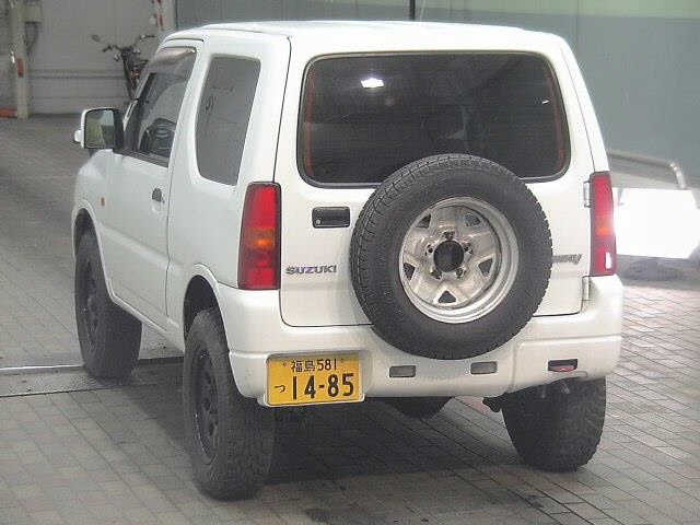 SUZUKI JIMNY 2011