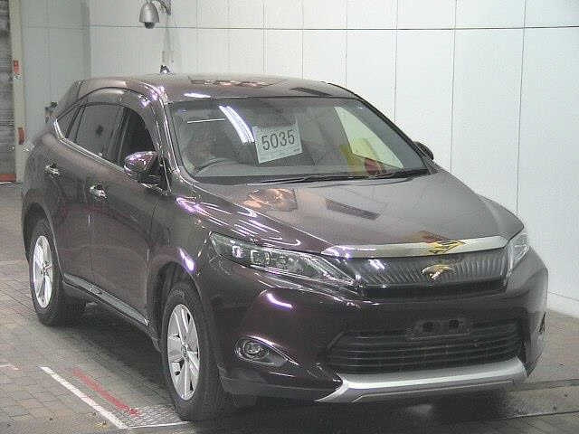 TOYOTA HARRIER 2017