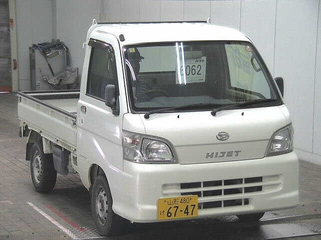 DAIHATSU HIJET TRUCK 2014