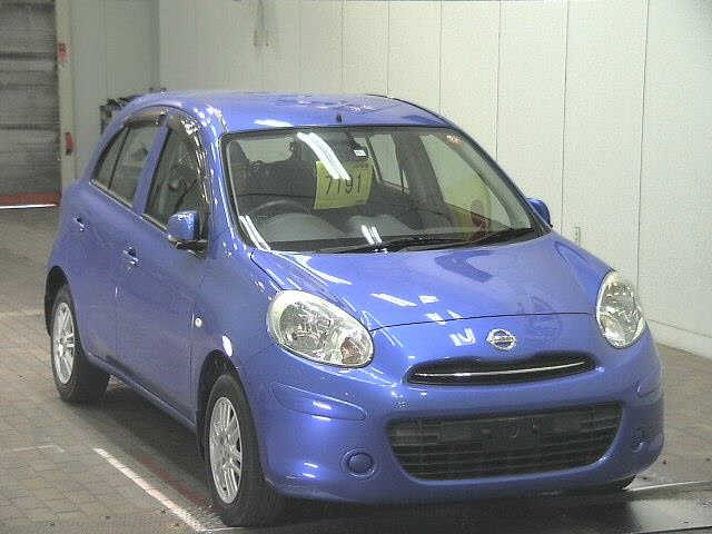 NISSAN MARCH 2010
