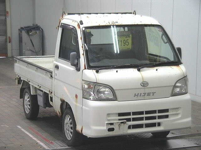 DAIHATSU HIJET TRUCK 2011