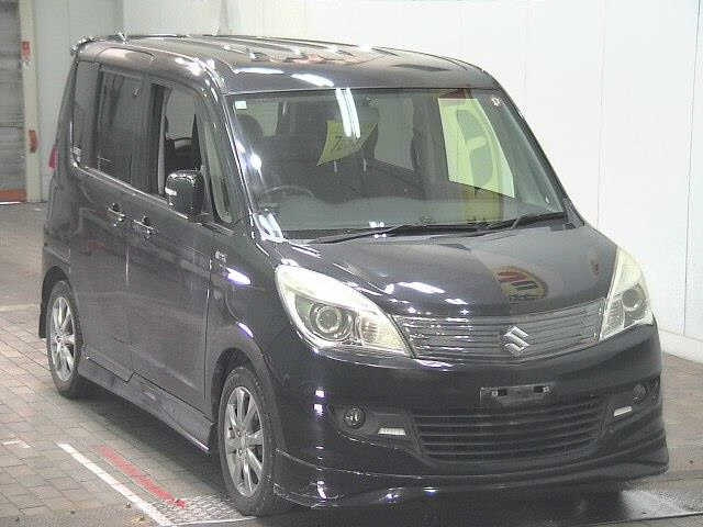 SUZUKI SOLIO 2012