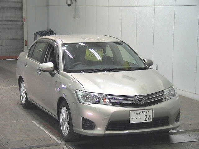 TOYOTA COROLLA AXIO 2015