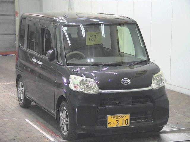 DAIHATSU TANTO 2013