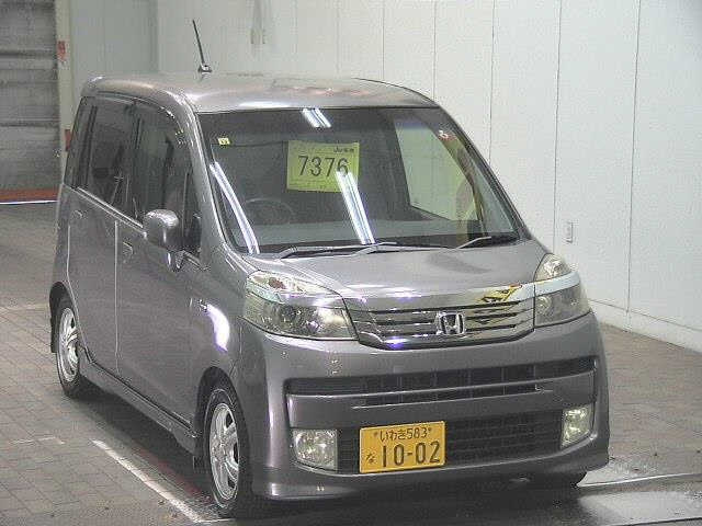 HONDA LIFE 2010