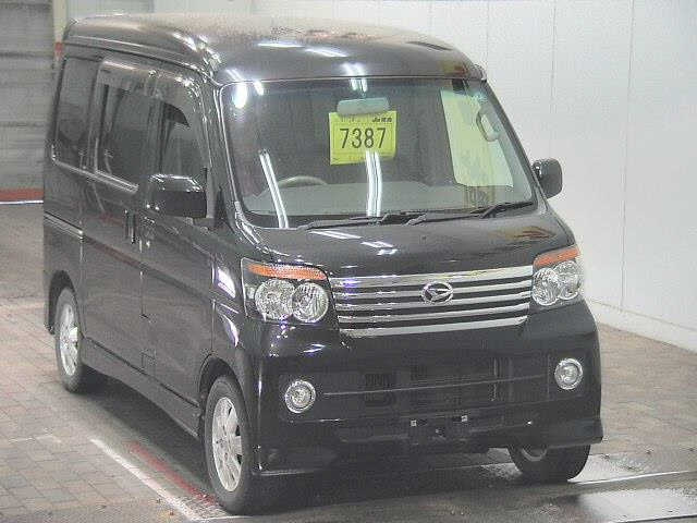 DAIHATSU ATRAI WAGON 2011