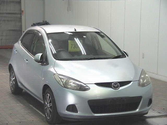 MAZDA DEMIO 2010