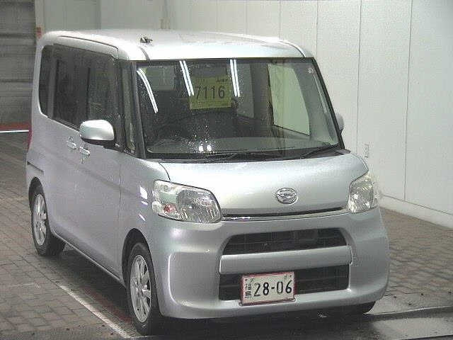 DAIHATSU TANTO 2014